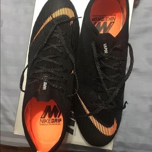 Because they don’t fit me and there New